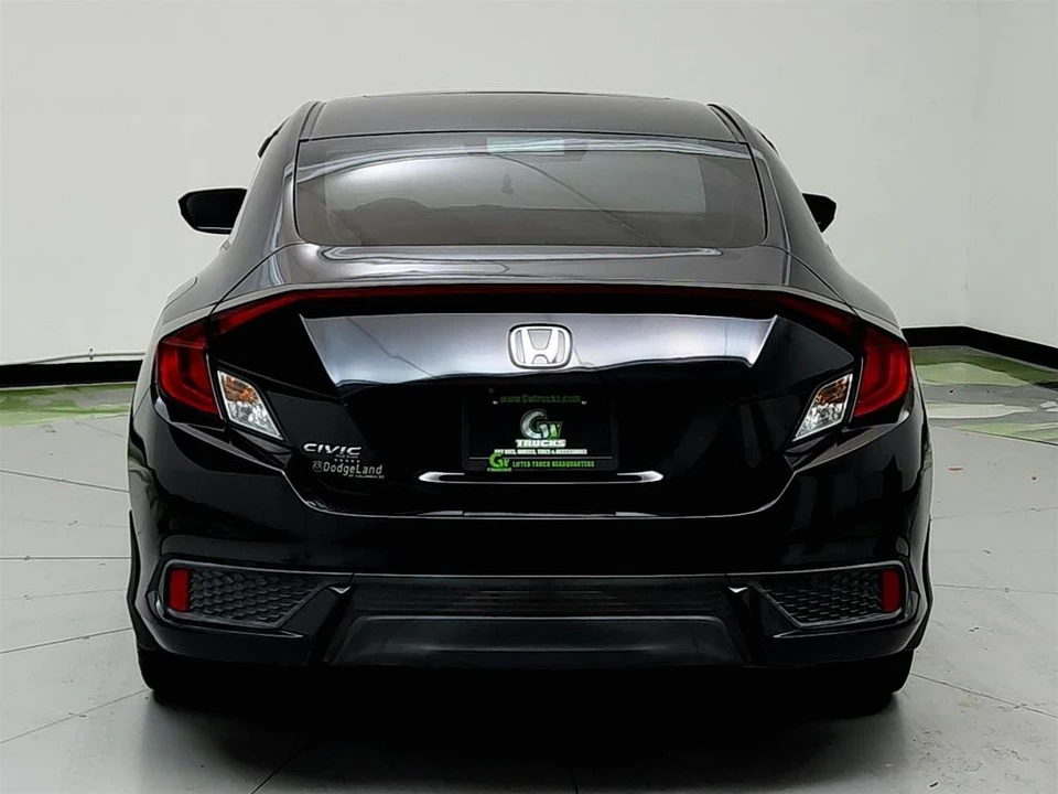 2016 Honda Civic 10th Gen - Image 6 of 12