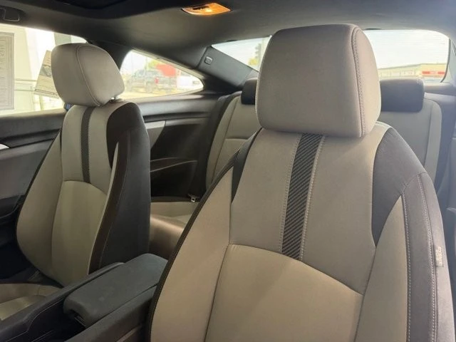 2016 Honda Civic 10th Gen - Image 21 of 31