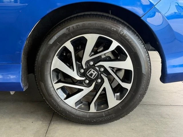 2016 Honda Civic 10th Gen - Image 16 of 31