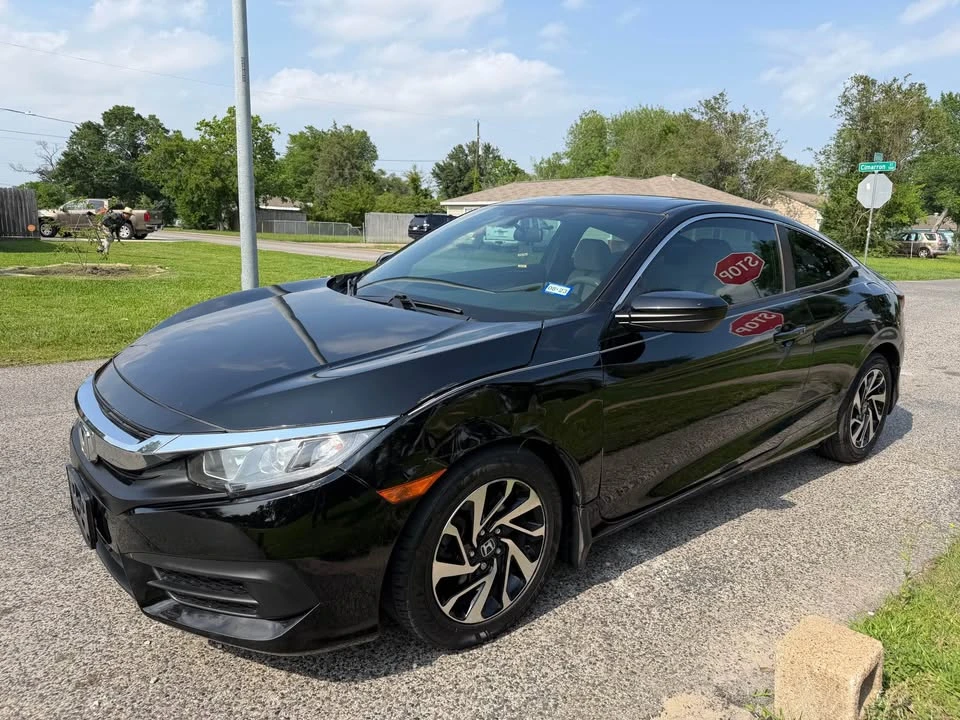 2016 Honda Civic 10th Gen - Image 7 of 15
