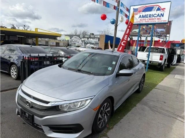 2016 Honda Civic 10th Gen - Image 2 of 9