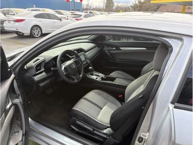 2016 Honda Civic 10th Gen - Image 3 of 9