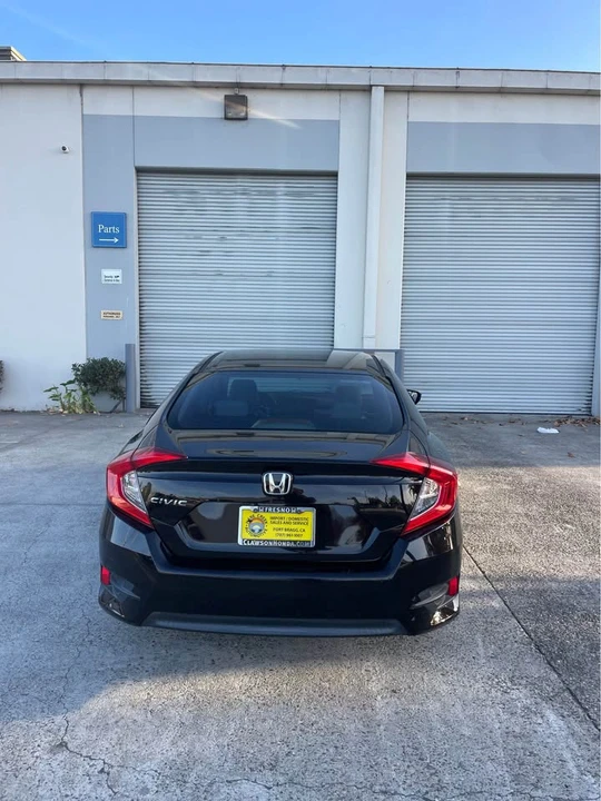 2016 Honda Civic 10th Gen - Image 3 of 12