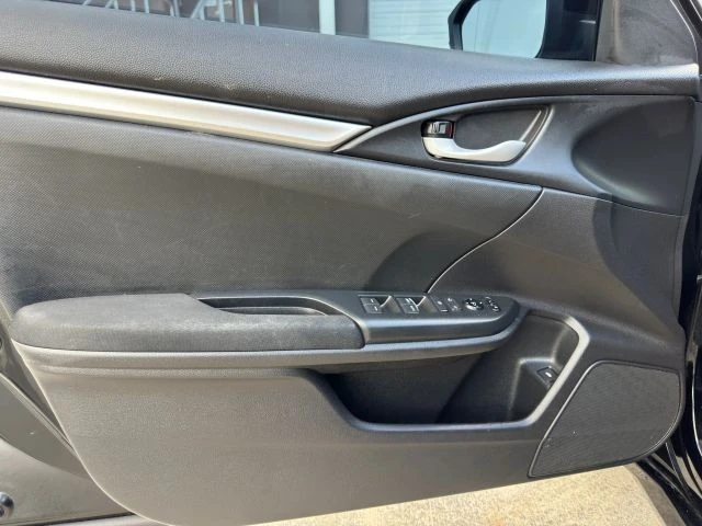 2016 Honda Civic 10th Gen - Image 9 of 21