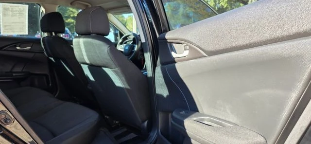 2016 Honda Civic 10th Gen - Image 17 of 20