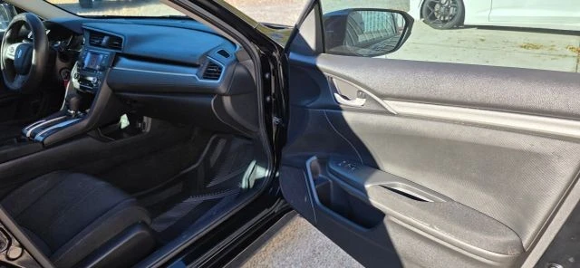 2016 Honda Civic 10th Gen - Image 16 of 20