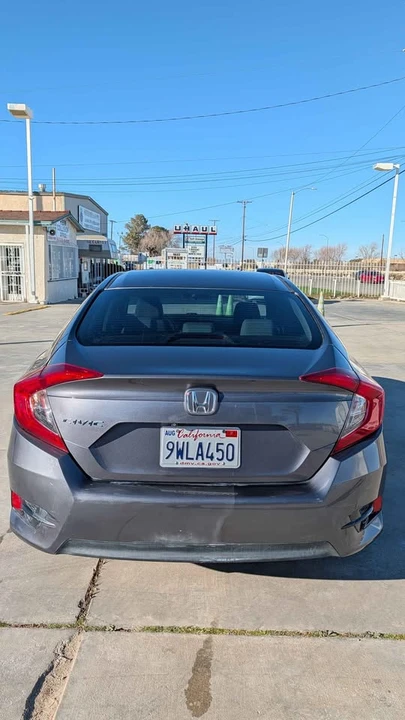 2016 Honda Civic 10th Gen - Image 2 of 9
