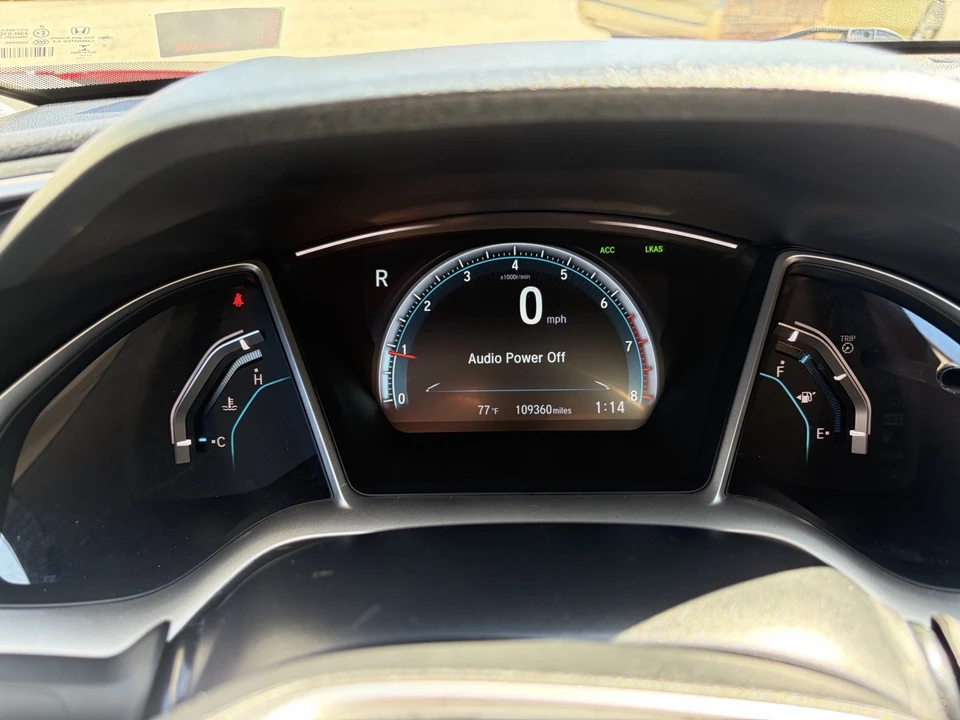 2016 Honda Civic 10th Gen - Image 9 of 13