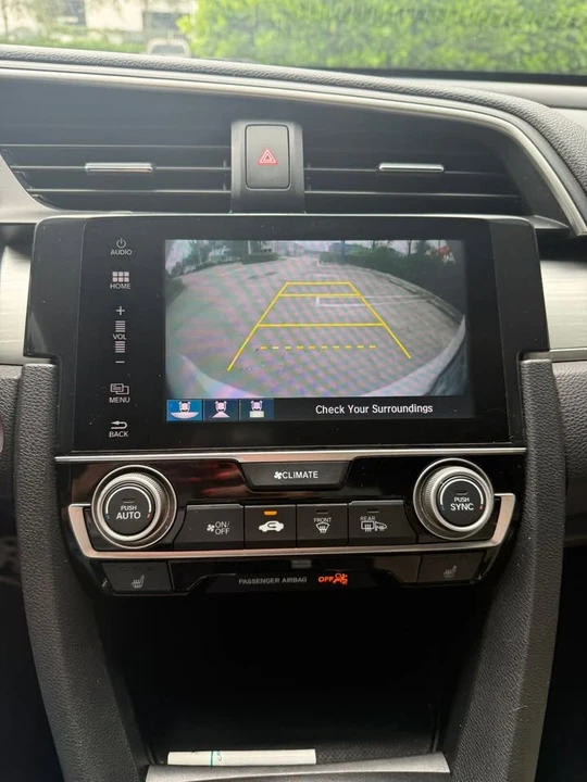 2016 Honda Civic 10th Gen - Image 8 of 15