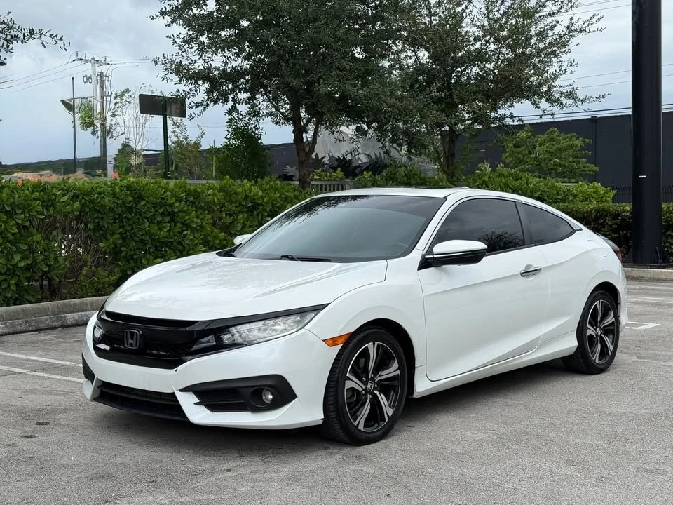 2016 Honda Civic 10th Gen - Image 15 of 15