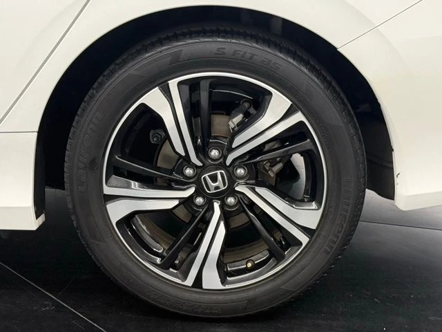2016 Honda Civic 10th Gen - Image 12 of 21