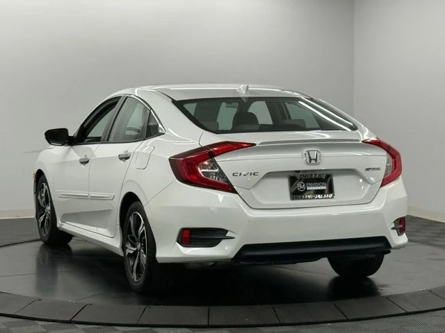 2016 Honda Civic 10th Gen - Image 10 of 21