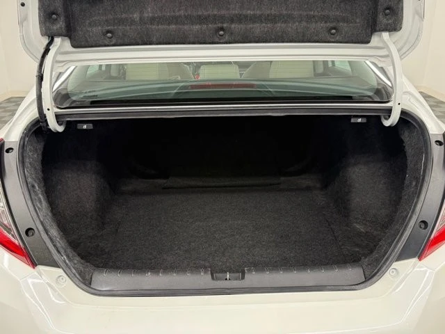 2016 Honda Civic 10th Gen - Image 11 of 21