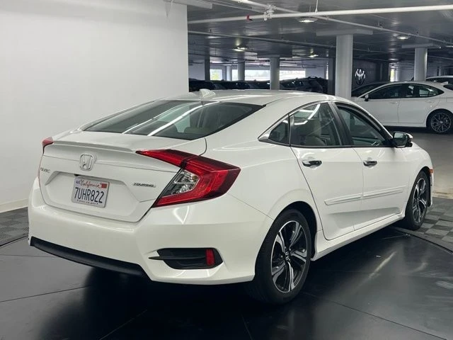 2016 Honda Civic 10th Gen - Image 4 of 11