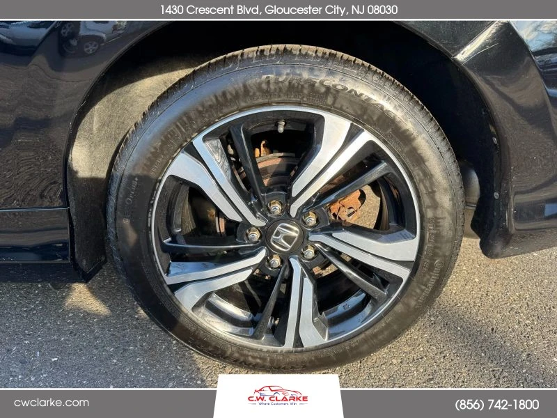 2016 Honda Civic 10th Gen - Image 9 of 12