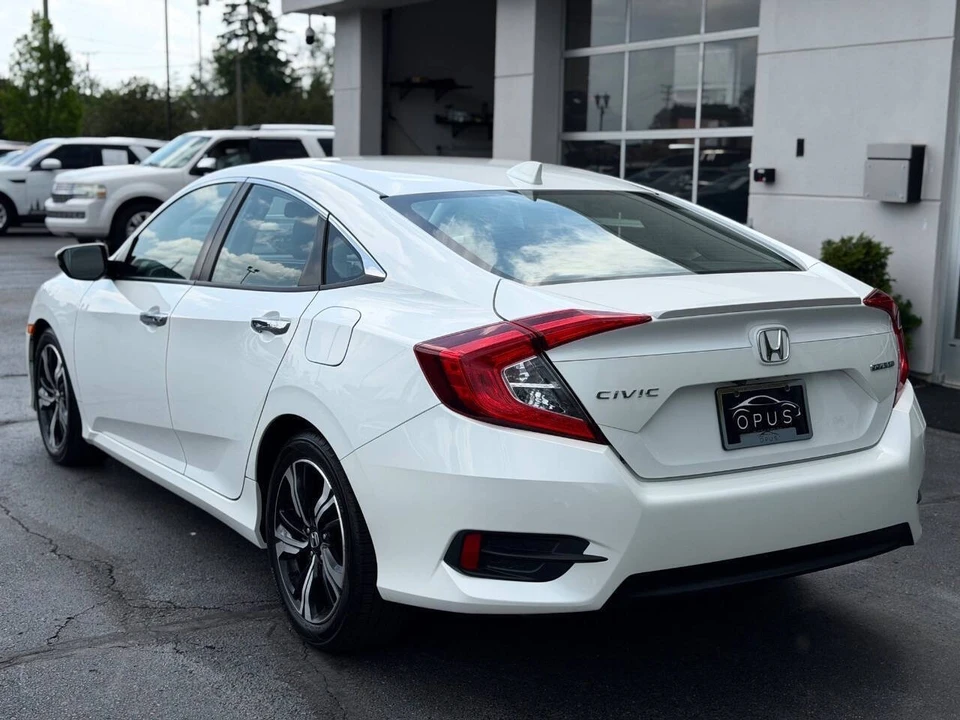 2016 Honda Civic 10th Gen - Image 3 of 23