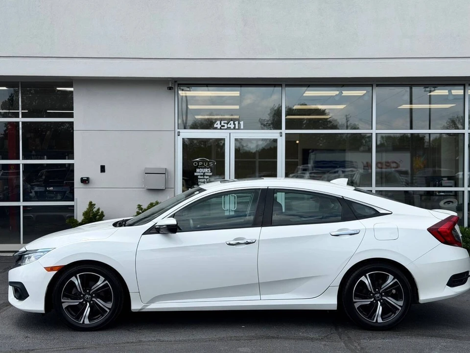 2016 Honda Civic 10th Gen - Image 2 of 23