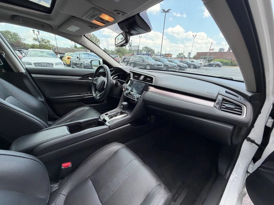 2016 Honda Civic 10th Gen - Image 15 of 23