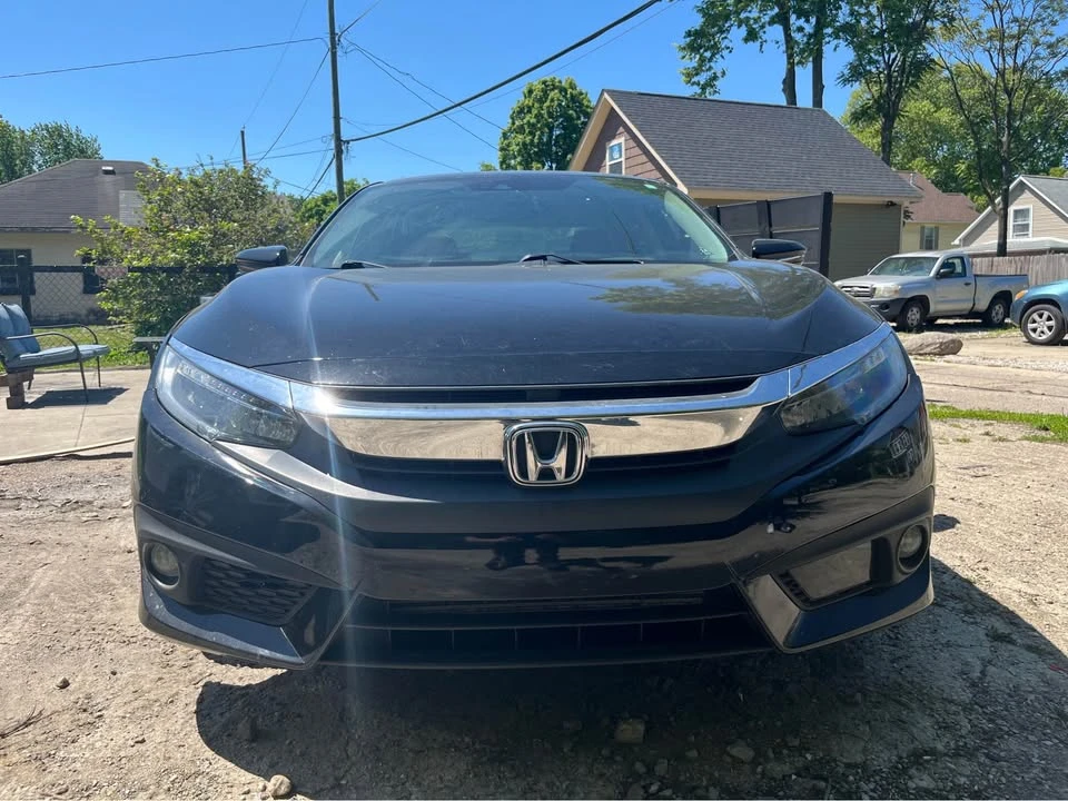 2016 Honda Civic 10th Gen - Image 2 of 11