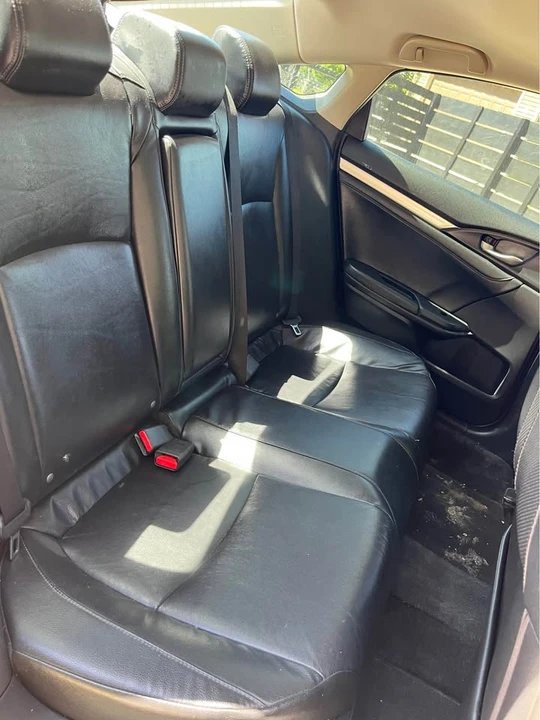 2016 Honda Civic 10th Gen - Image 8 of 11