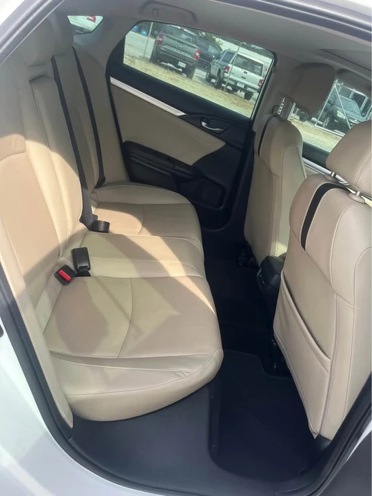 2016 Honda Civic 10th Gen - Image 6 of 11