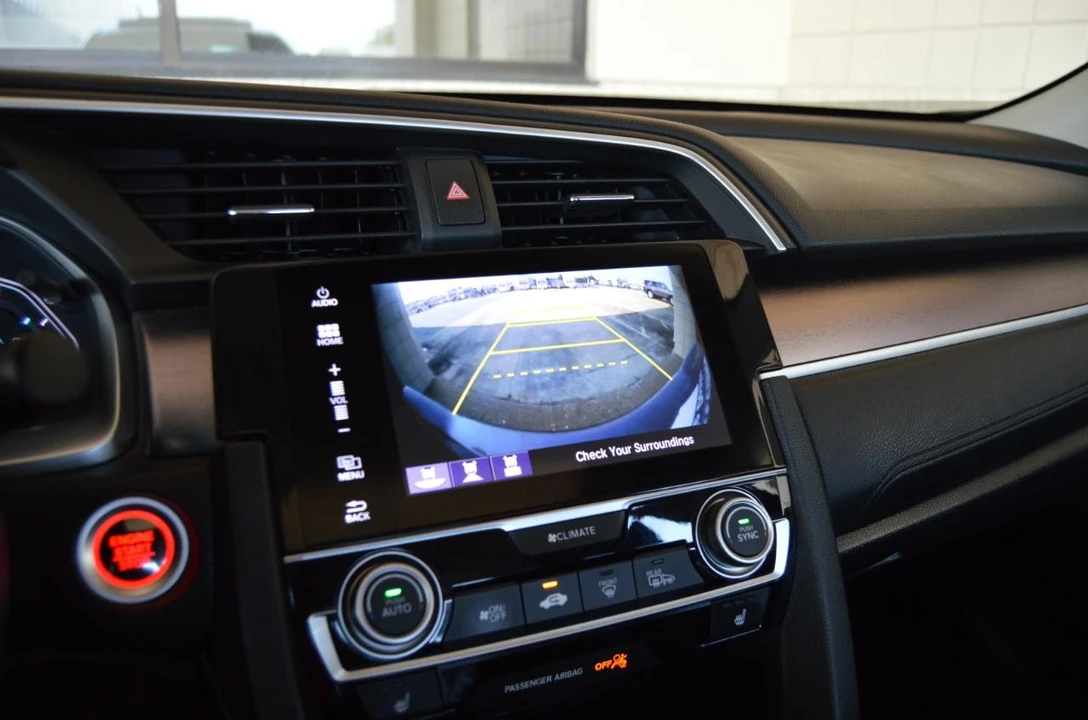 2016 Honda Civic 10th Gen - Image 20 of 29
