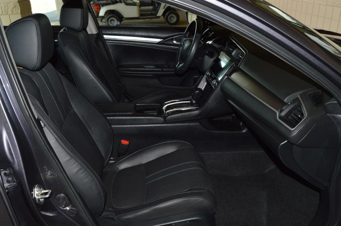 2016 Honda Civic 10th Gen - Image 15 of 29