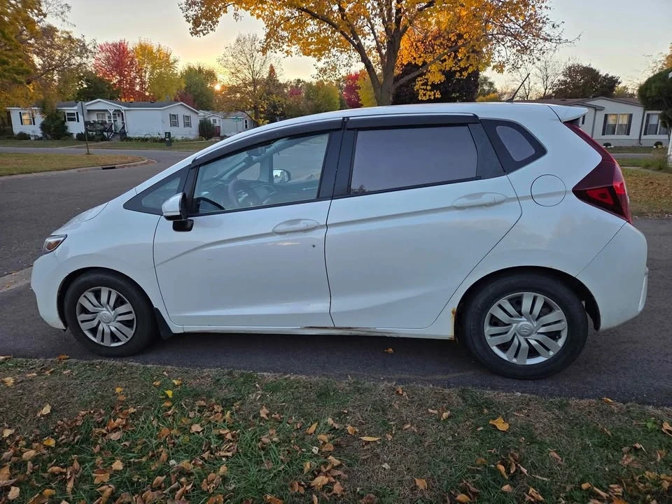 2016 Honda Fit - Image 4 of 7