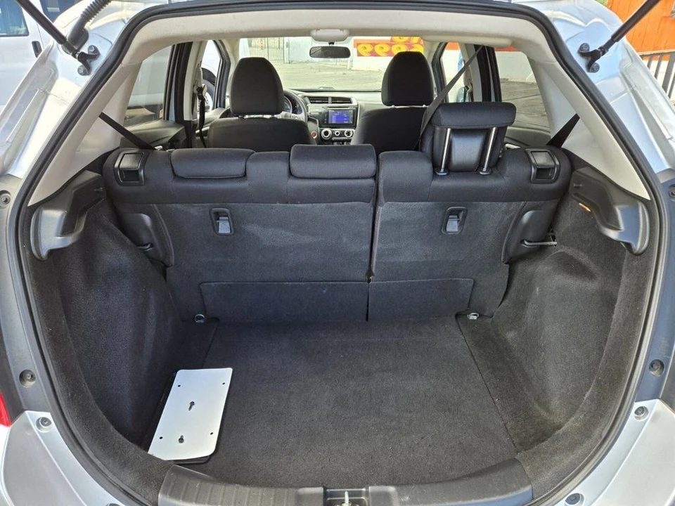 2016 Honda Fit - Image 11 of 12
