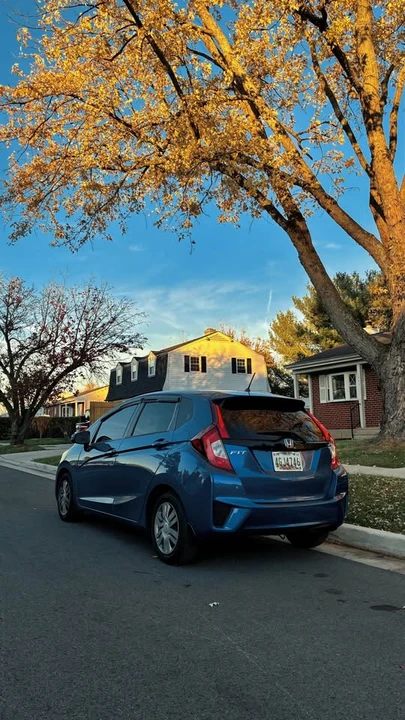2016 Honda Fit - Image 4 of 9