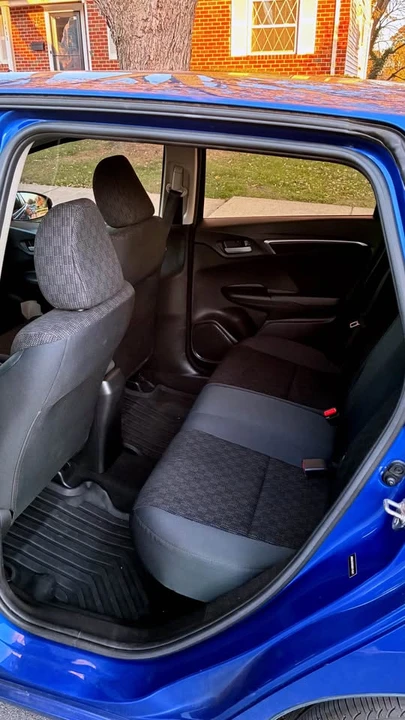 2016 Honda Fit - Image 7 of 9