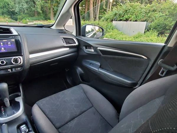 2016 Honda Fit - Image 19 of 24