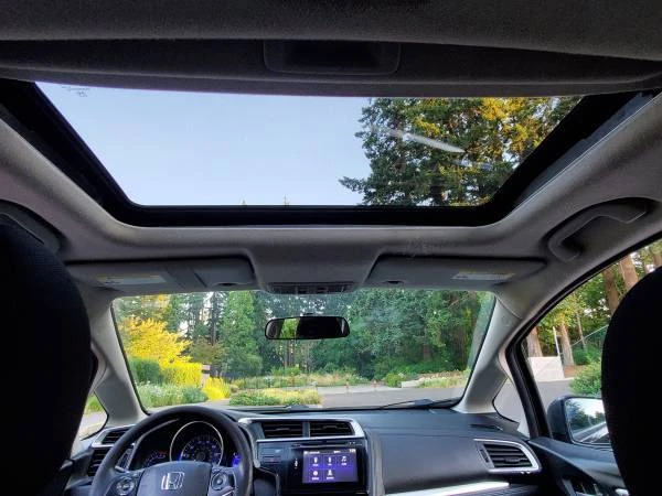 2016 Honda Fit - Image 16 of 24