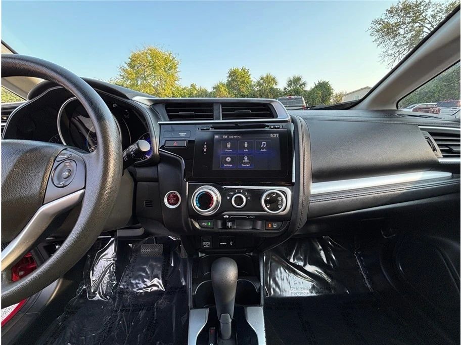 2016 Honda Fit - Image 11 of 21