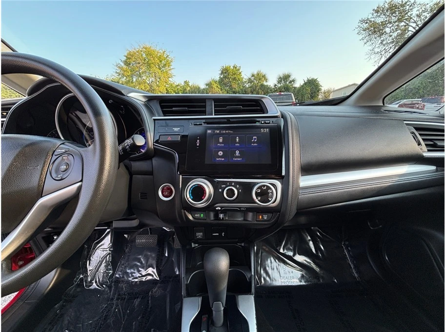 2016 Honda Fit - Image 11 of 21