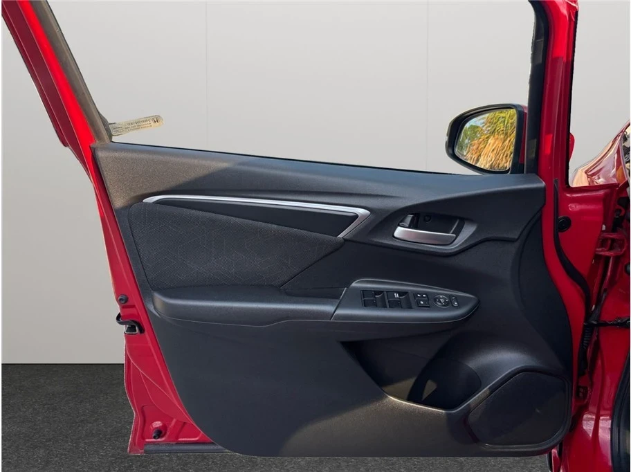 2016 Honda Fit - Image 16 of 21