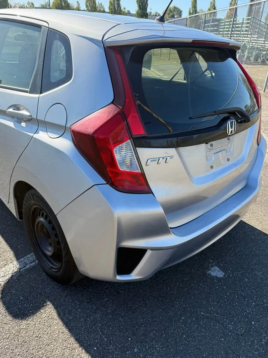 2016 Honda Fit - Image 7 of 20