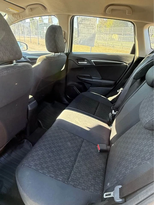 2016 Honda Fit - Image 17 of 20