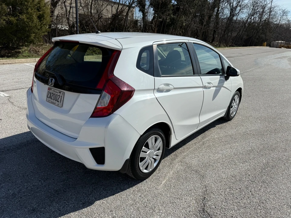 2016 Honda Fit - Image 14 of 21