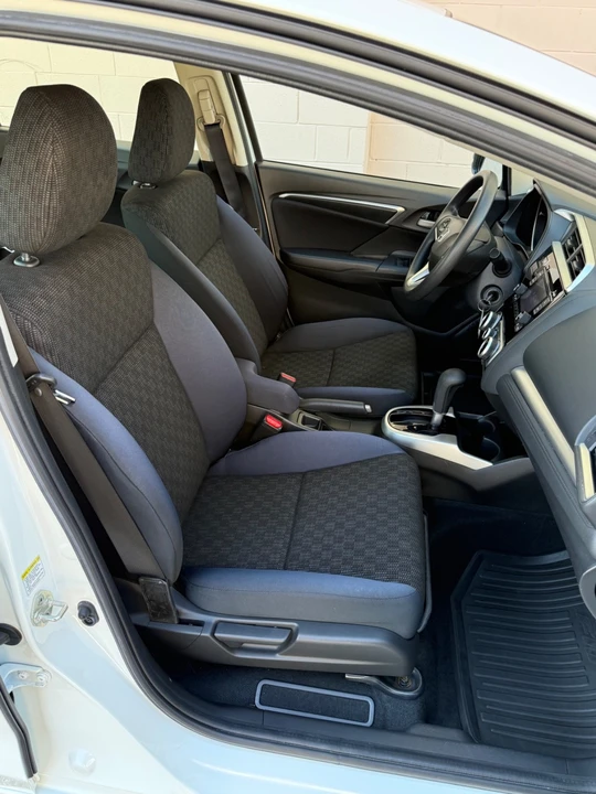 2016 Honda Fit - Image 17 of 21