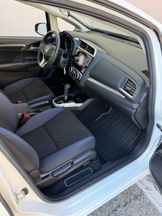 2016 Honda Fit - Image 18 of 21