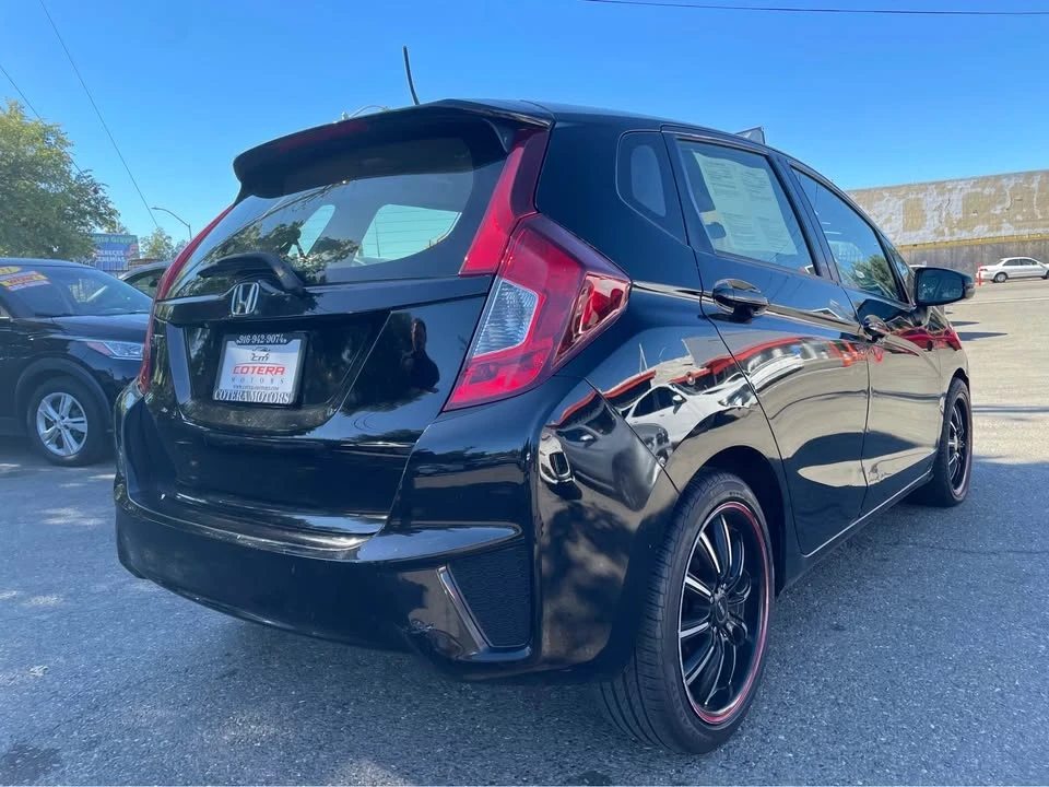 2016 Honda Fit - Image 6 of 10