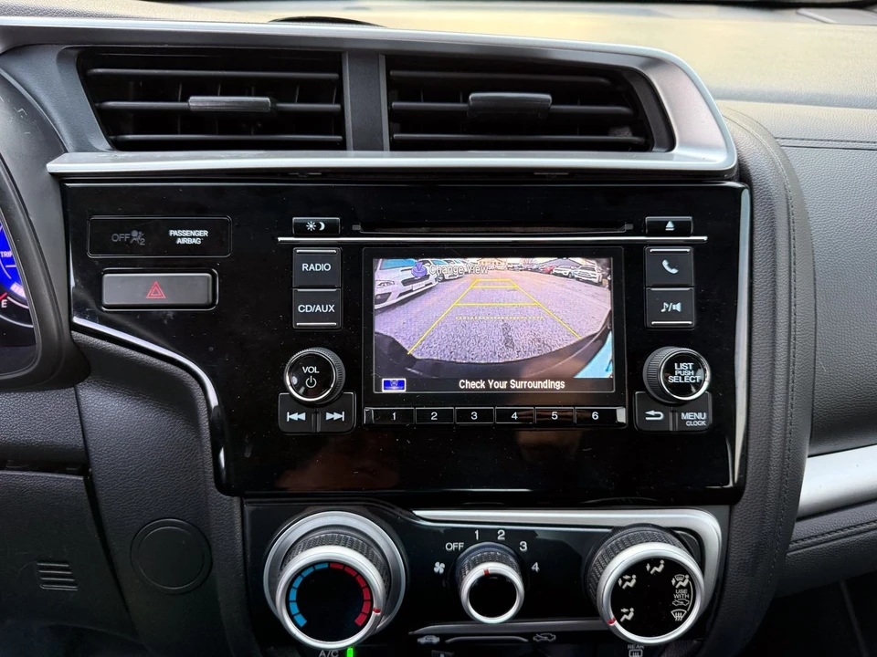 2016 Honda Fit - Image 11 of 12