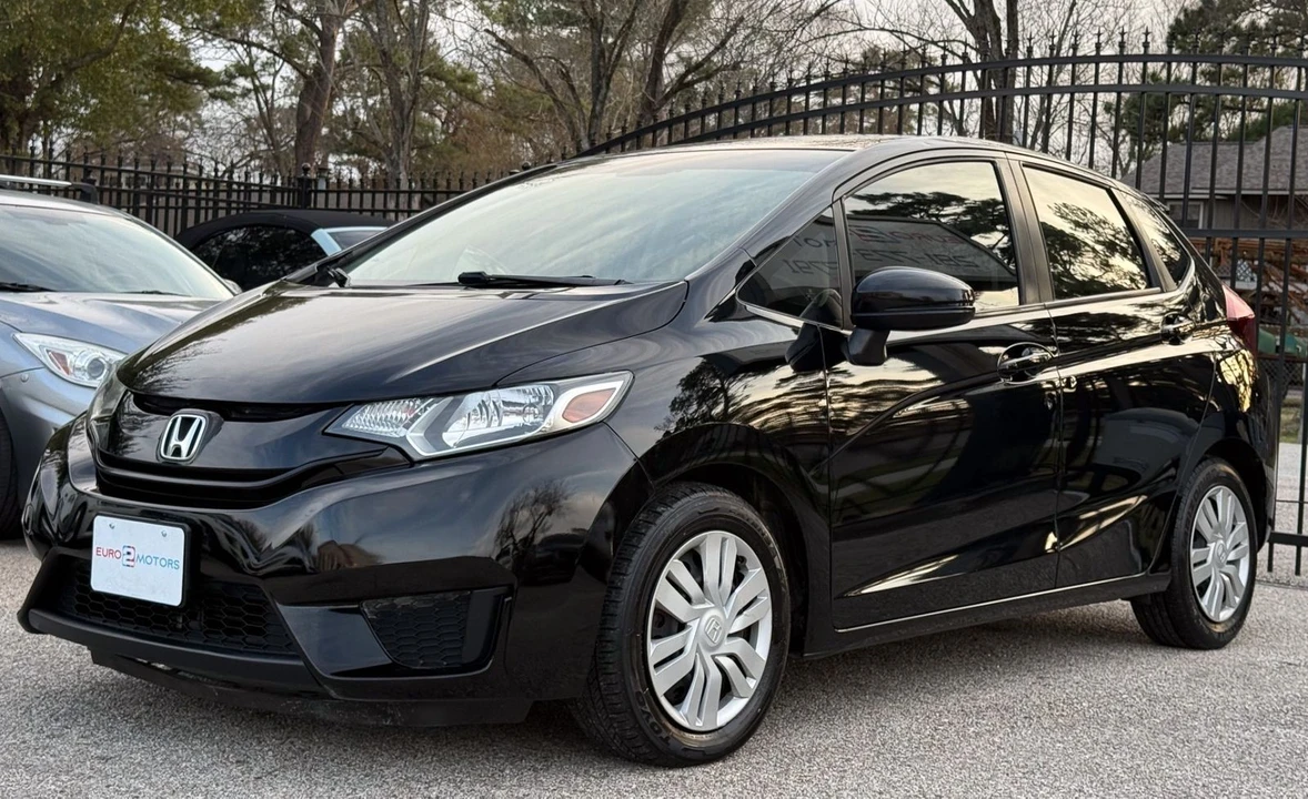 2016 Honda Fit - Image 4 of 12