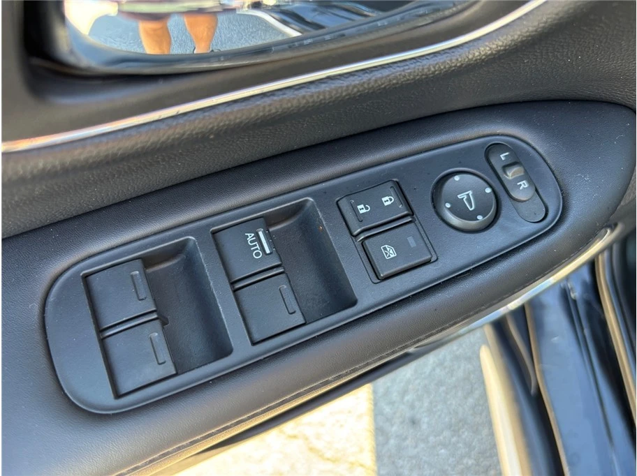 2016 Honda HR-V 2nd Gen - Image 17 of 21