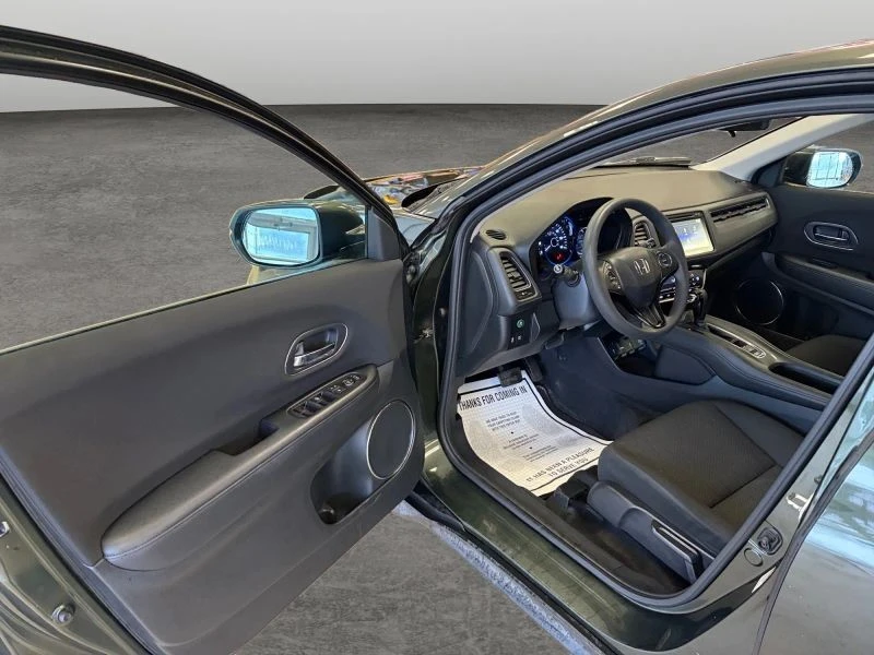 2016 Honda HR-V 2nd Gen - Image 9 of 12