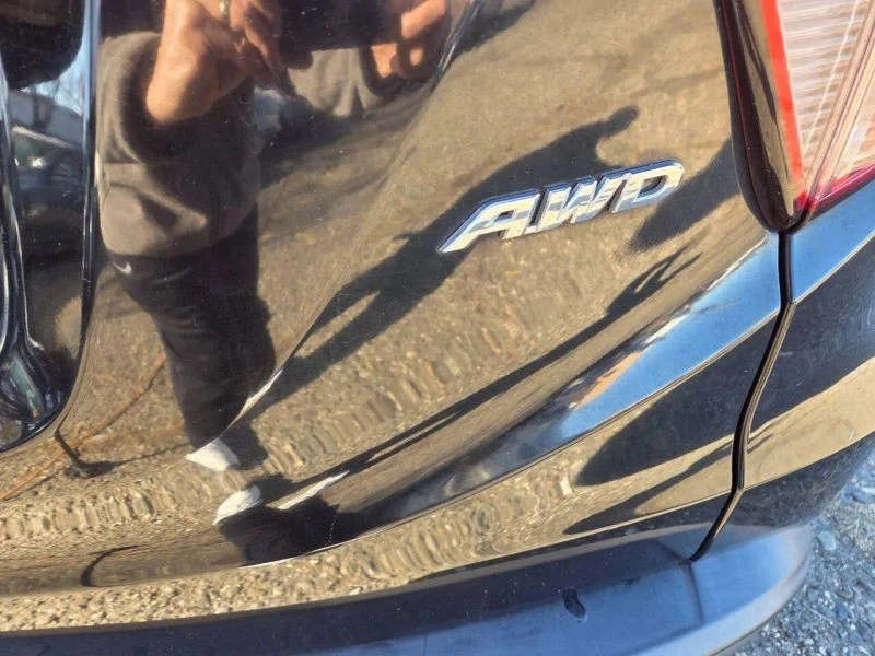 2016 Honda HR-V 2nd Gen - Image 7 of 12