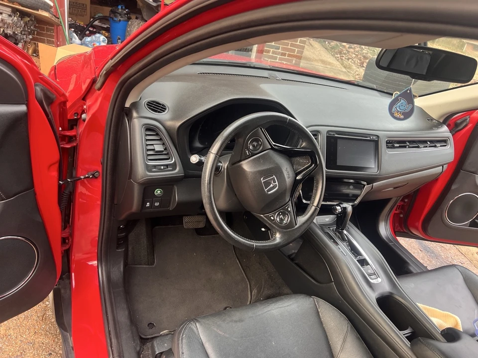 2016 Honda HR-V 2nd Gen - Image 9 of 14