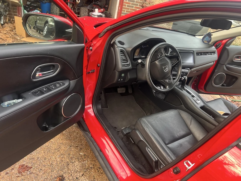 2016 Honda HR-V 2nd Gen - Image 8 of 14