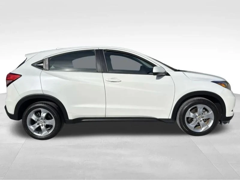 2016 Honda HR-V 2nd Gen - Image 6 of 12